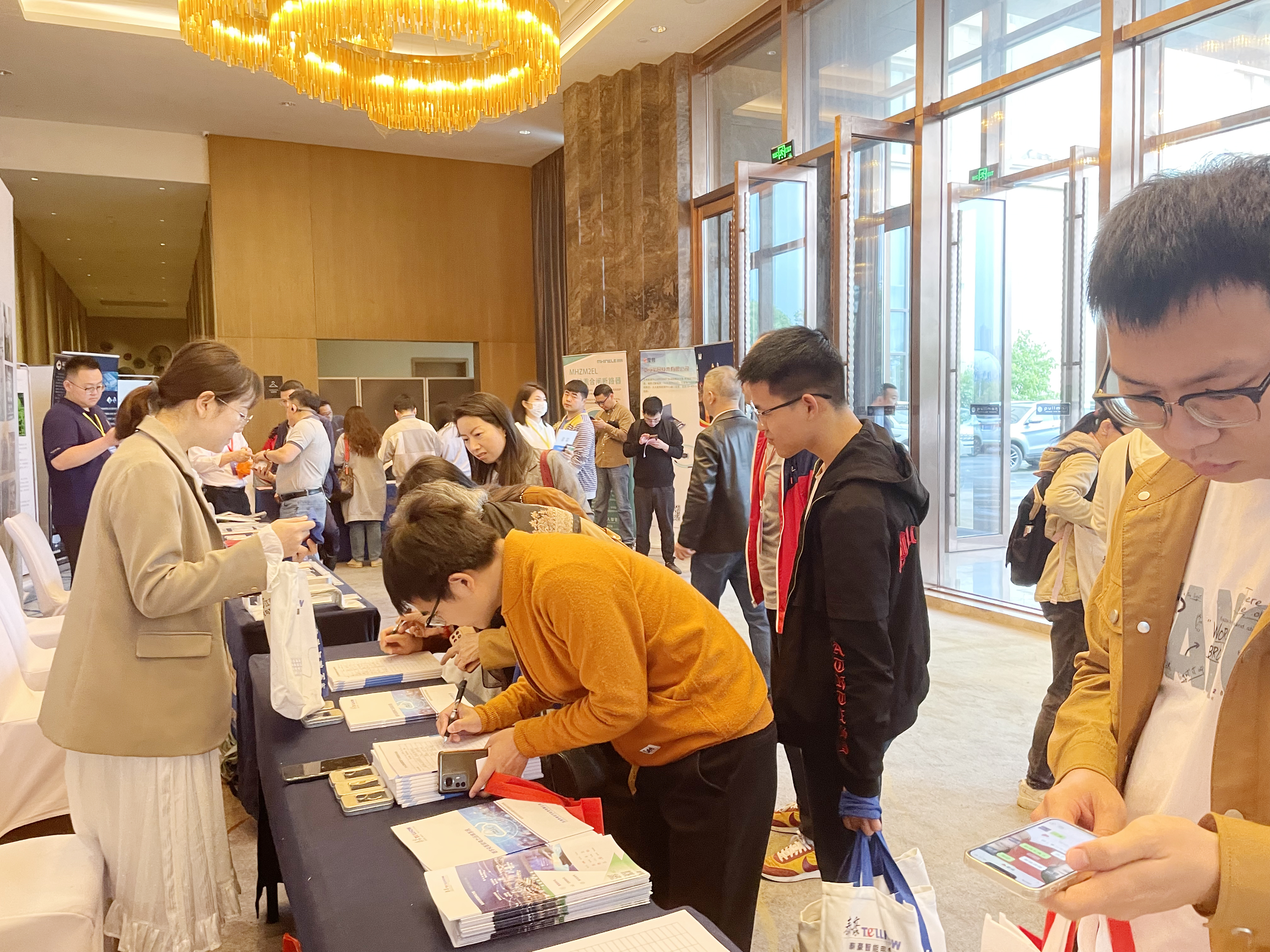 光储深融合，迈向碳中和 | 泰豪智能电气成功协办2023年江西省建筑电气与智能化年会(图5)